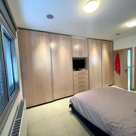 Ay Kasianis By Platform 357 Apartament