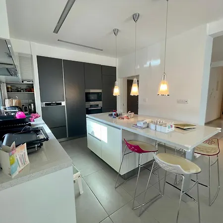 Ay Kasianis By Platform 357 Apartament